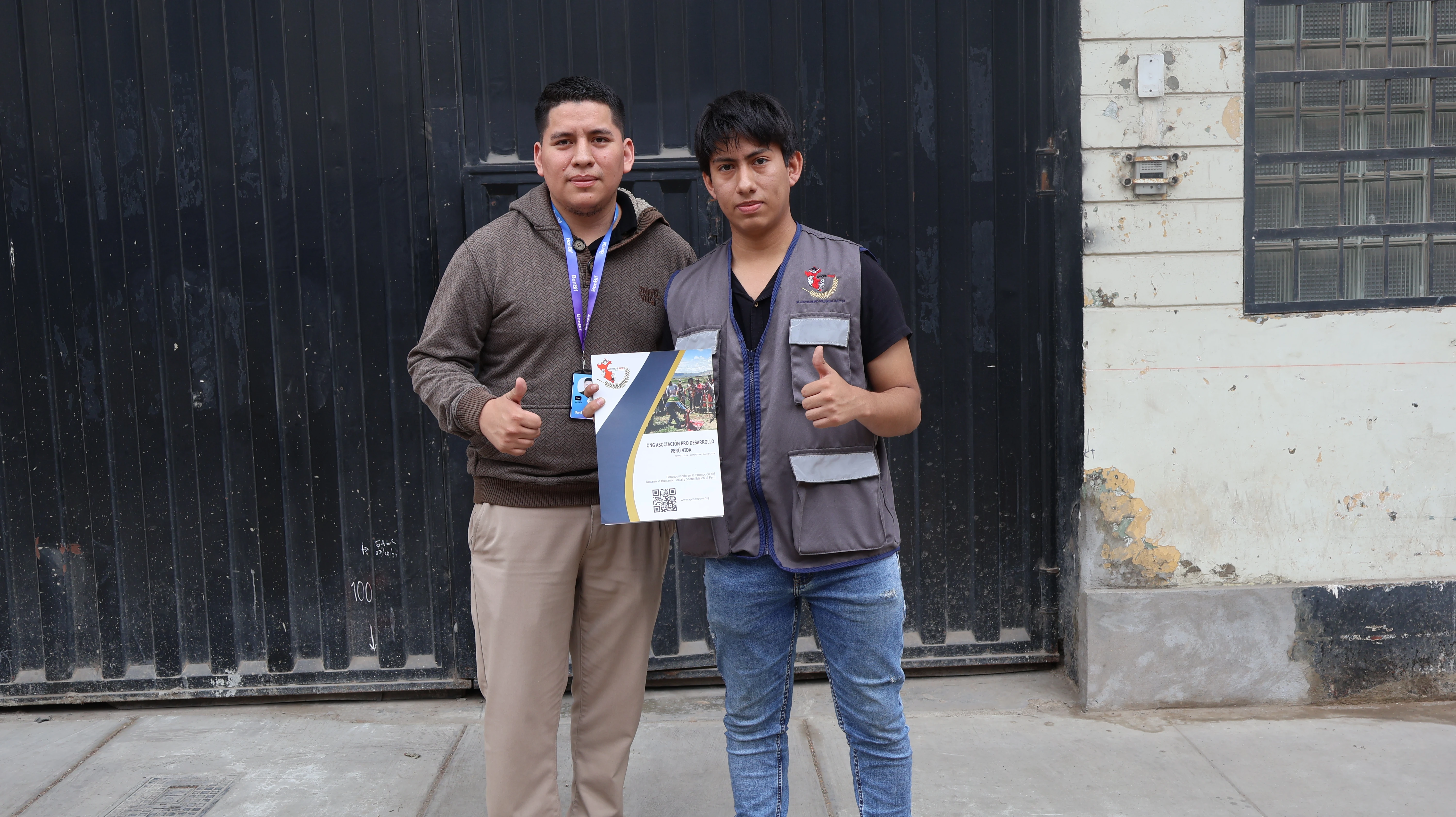 APRODE PERÚ RECEPCIONA DONACIÓN DE PROTECTORES FACIALES DE LA EMPRESA PRIVADA BANBIF