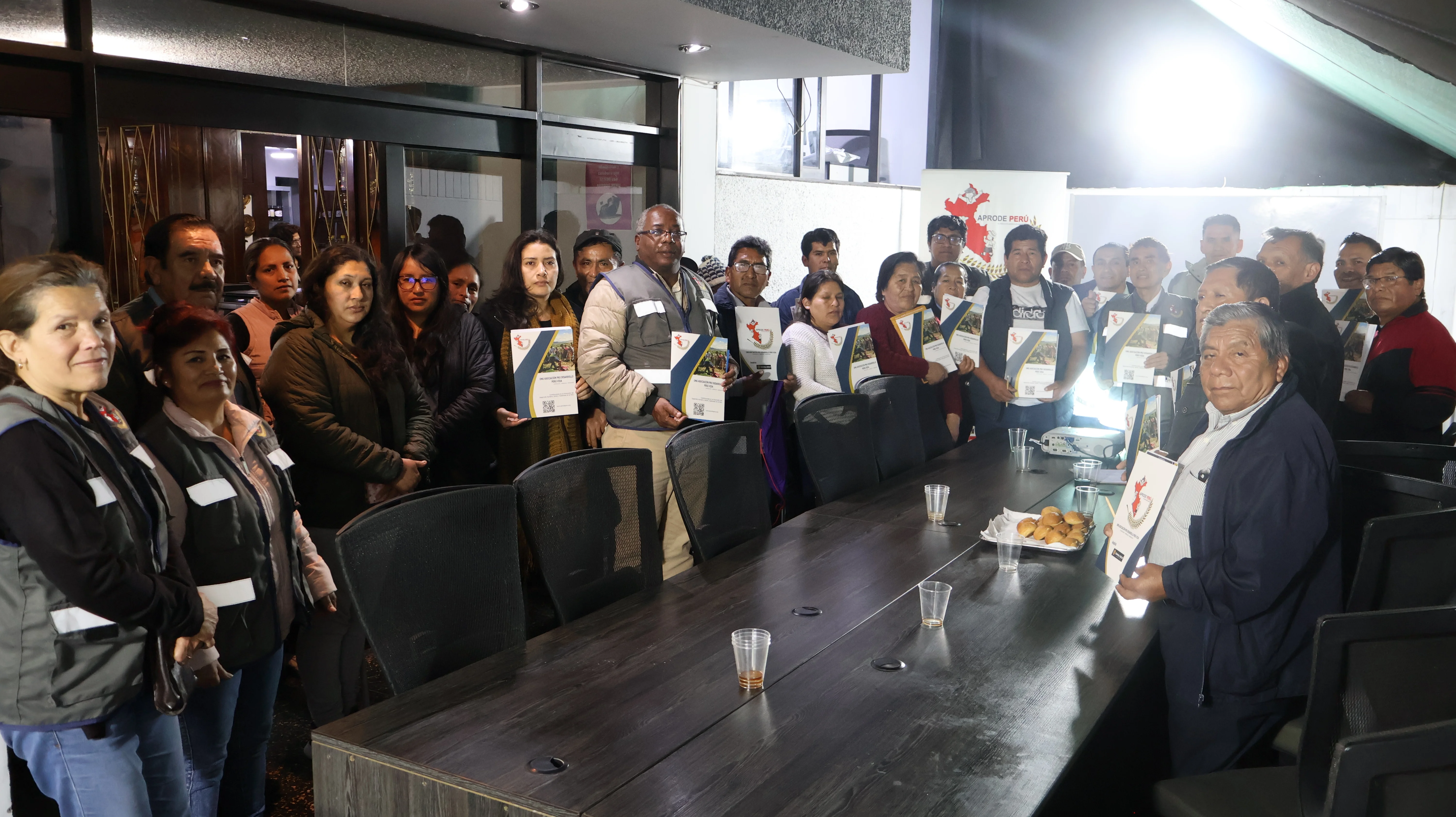 Reunión de coordinación con dirigentes vecinales del Distrito de Villa María del Triunfo
